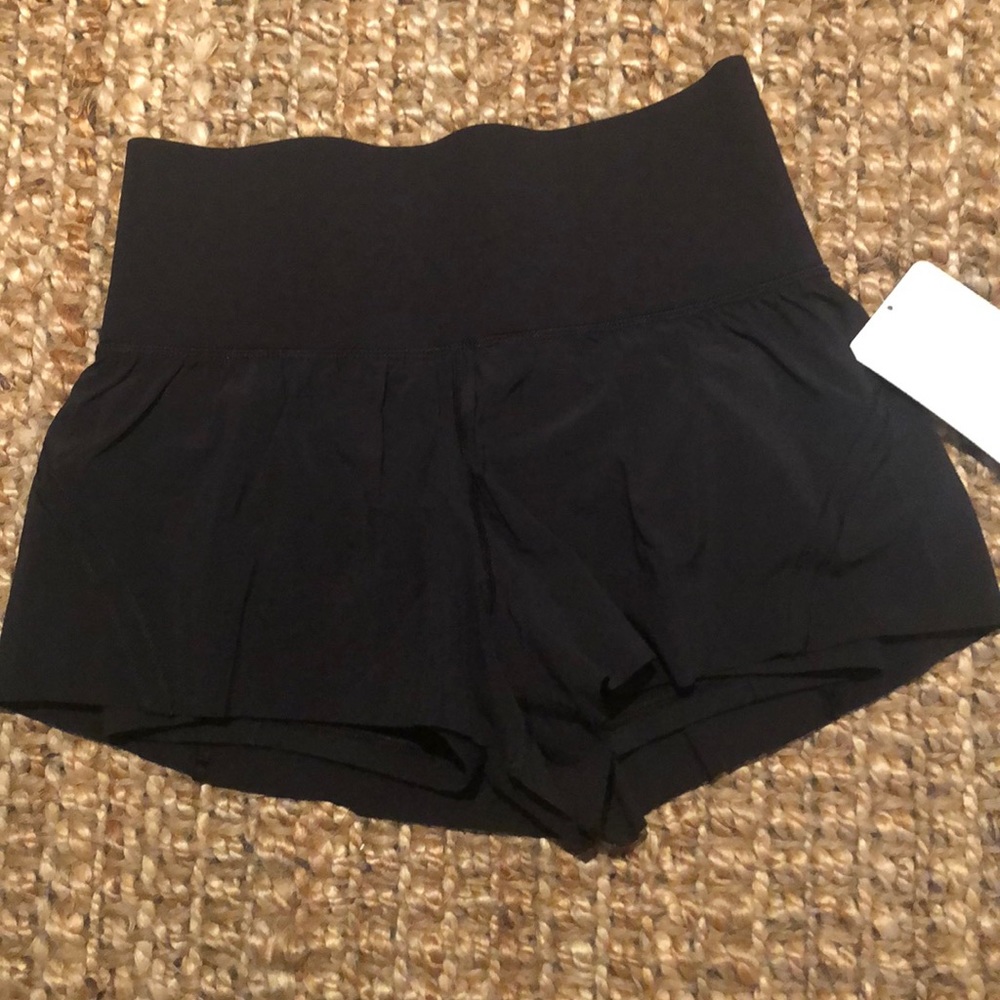 Lululemon Smooth Runner Short (3”)